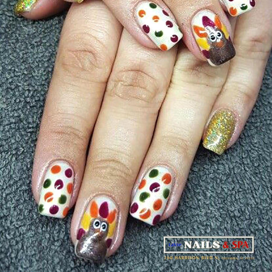 nail design by LaVie Nails and Spa 